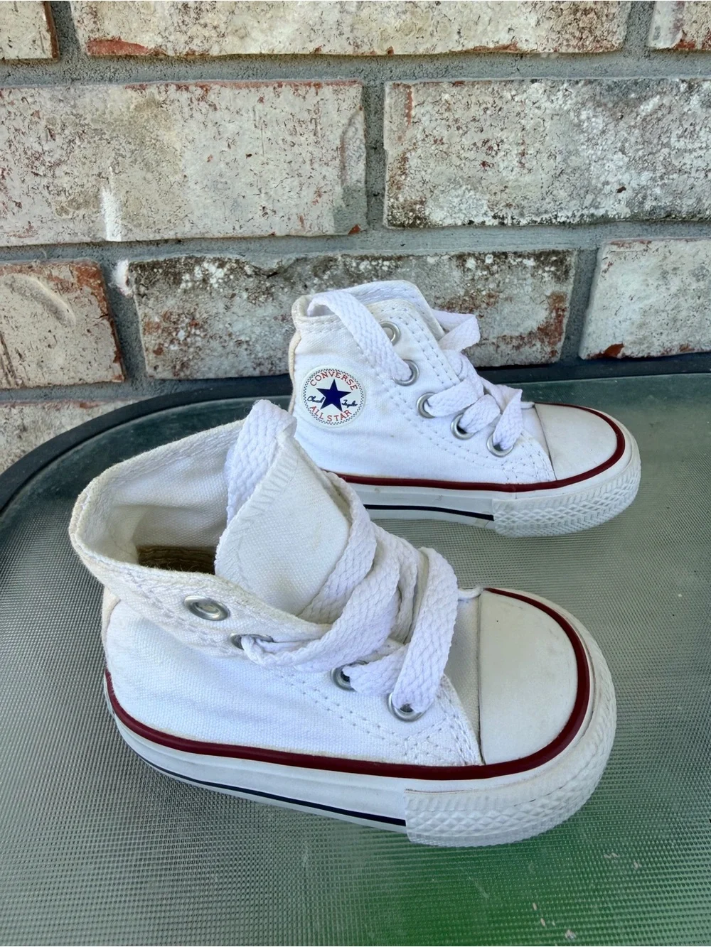 Converse Infant White High Top Sneakers with Red Stripe
